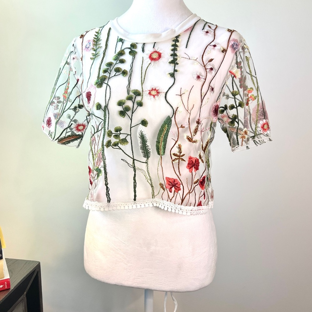 SOLD Floral Embroidered Sheer White Top - Picture 4 of 7
